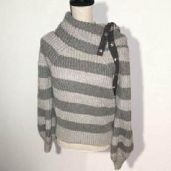 Derek Lam 10 Crosby Gray Striped Button Neck Sweater Ribbed Knit Small - Picture 7 of 7
